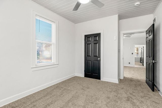 617 N 8th Street, Leavenworth, KS 66048