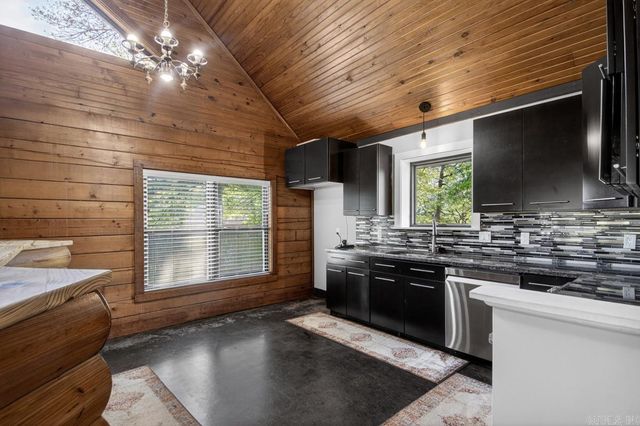 1028 Woody, Bryant, AR 72022