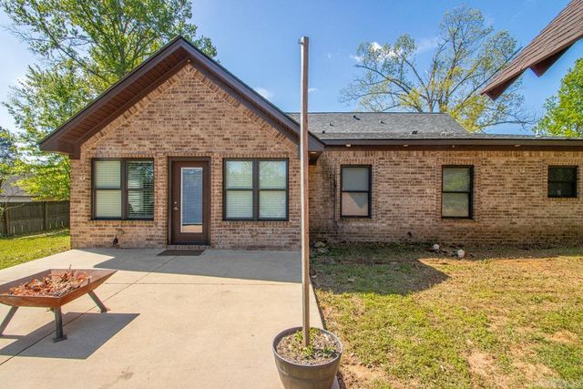 1028 Woody, Bryant, AR 72022