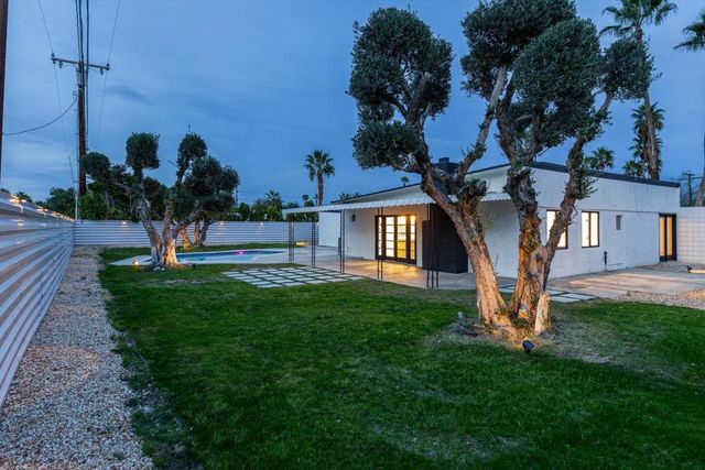 2695 N Mccarn Road, Palm Springs, CA 92262