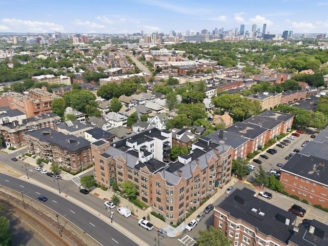 26 Commonwealth Terrace 7, Boston, MA 02135