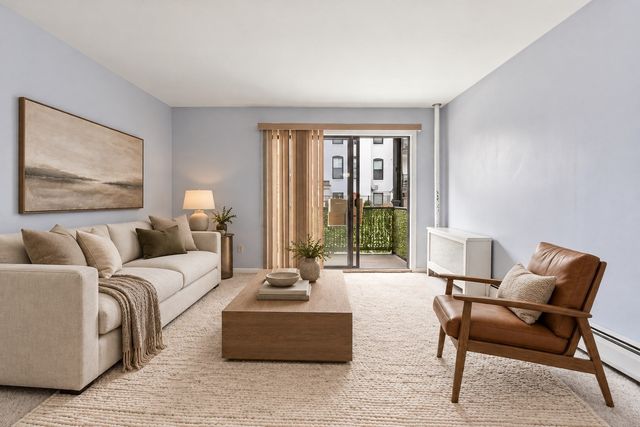 26 Commonwealth Terrace 7, Boston, MA 02135