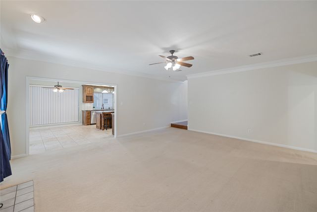 905 Silverthorne Trail, Highland Village, TX 75077