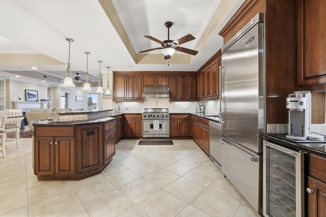 9547 Edgerton Dr Apt 402, Myrtle Beach, SC 29572