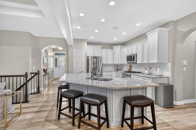 11744 Hickory Run Court, Symmes Twp, OH 45140