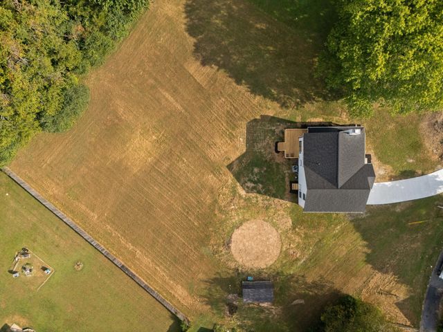1817 Holloway Cir, Murfreesboro, TN 37127
