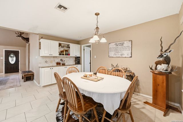 141 Village Path, Castroville, TX 78009