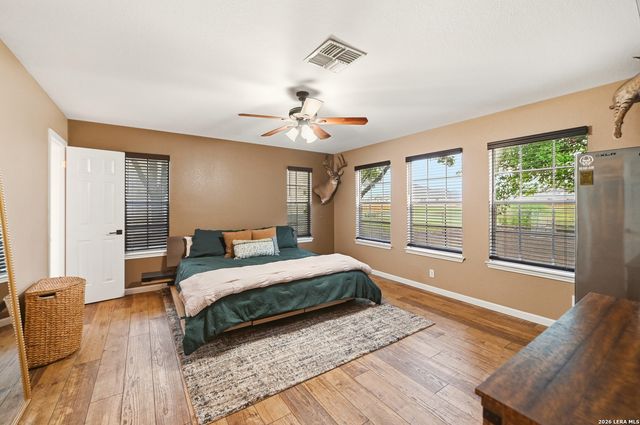 141 Village Path, Castroville, TX 78009