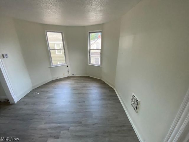 3100 Hancock Avenue, Cleveland, OH 44113