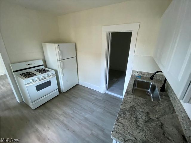 3100 Hancock Avenue, Cleveland, OH 44113