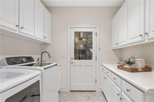 16540 Hopewell Road, Alpharetta, GA 30004