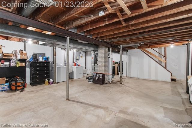 30276 Spring River Drive, Southfield, MI 48076