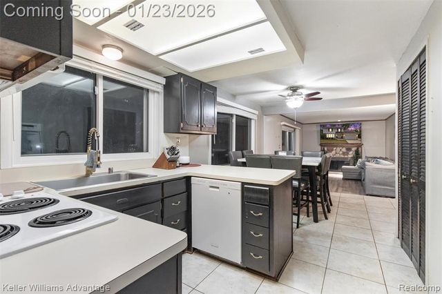 30276 Spring River Drive, Southfield, MI 48076