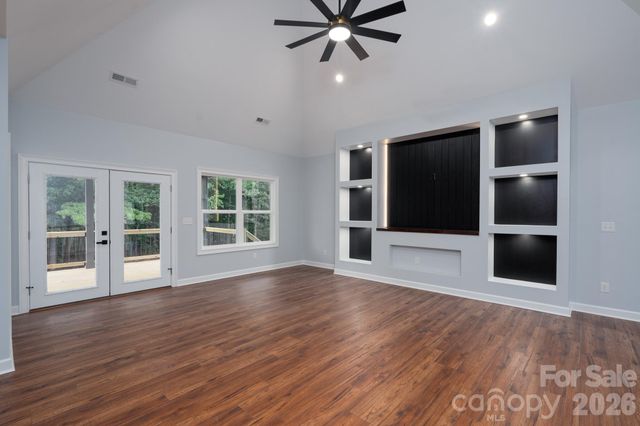 1007 Harrogate Drive, Bessemer City, NC 28016