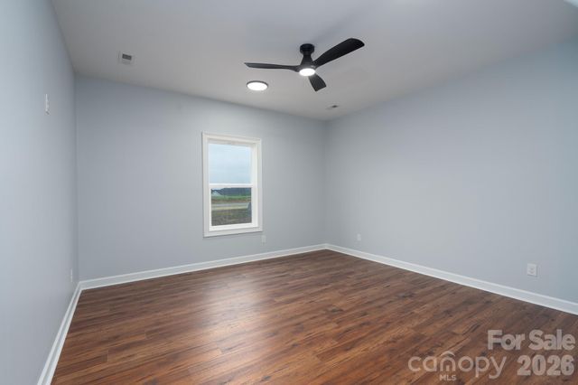 1007 Harrogate Drive, Bessemer City, NC 28016