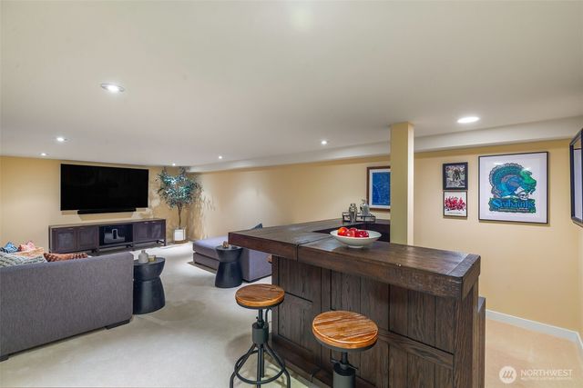 2506 W Halladay Street, Seattle, WA 98199