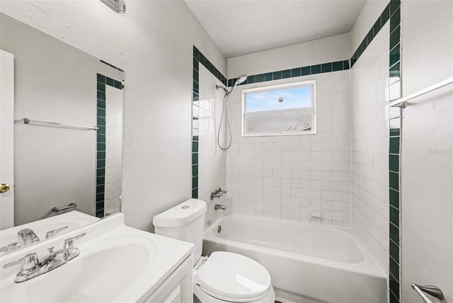 5015 S 86TH STREET, Tampa, FL 33619