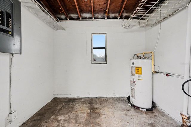 5015 S 86TH STREET, Tampa, FL 33619