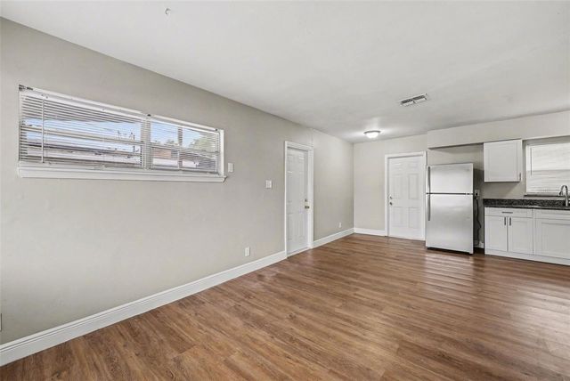 5015 S 86TH STREET, Tampa, FL 33619