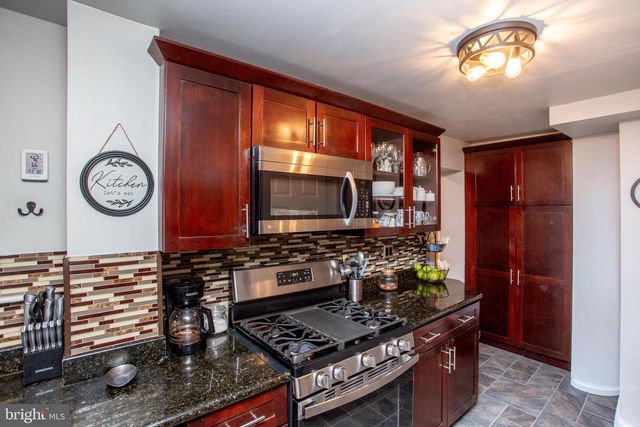 106 E. GERMANTOWN PIKE, Plymouth Meeting, PA 19462