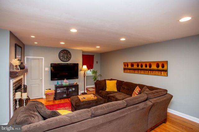 106 E. GERMANTOWN PIKE, Plymouth Meeting, PA 19462