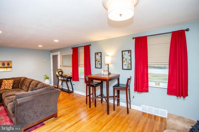 106 E. GERMANTOWN PIKE, Plymouth Meeting, PA 19462