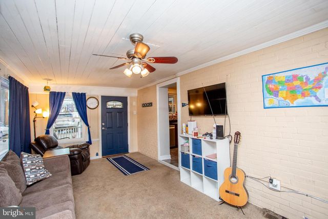 106 E. GERMANTOWN PIKE, Plymouth Meeting, PA 19462