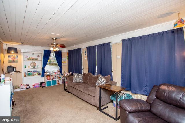 106 E. GERMANTOWN PIKE, Plymouth Meeting, PA 19462