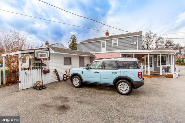 106 E. GERMANTOWN PIKE, Plymouth Meeting, PA 19462