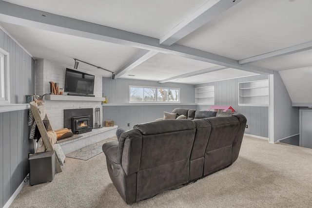 502 Homesteaders Retreat, Eagle, WI 53119