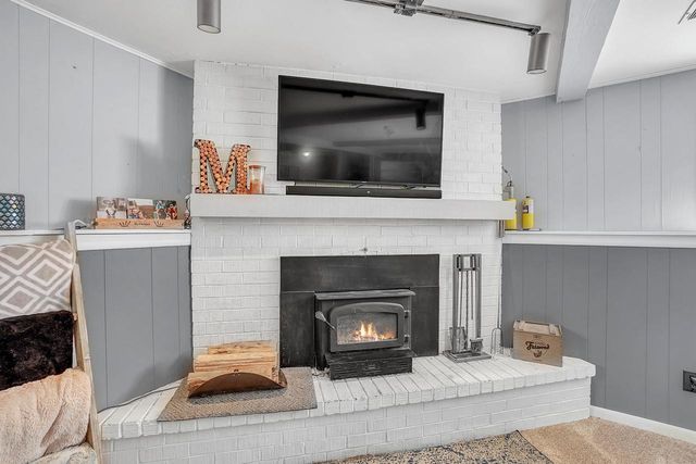 502 Homesteaders Retreat, Eagle, WI 53119