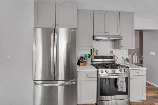 502 Homesteaders Retreat, Eagle, WI 53119