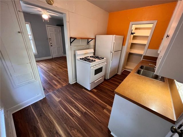 4902 Caswell Ave B, Austin, TX 78751