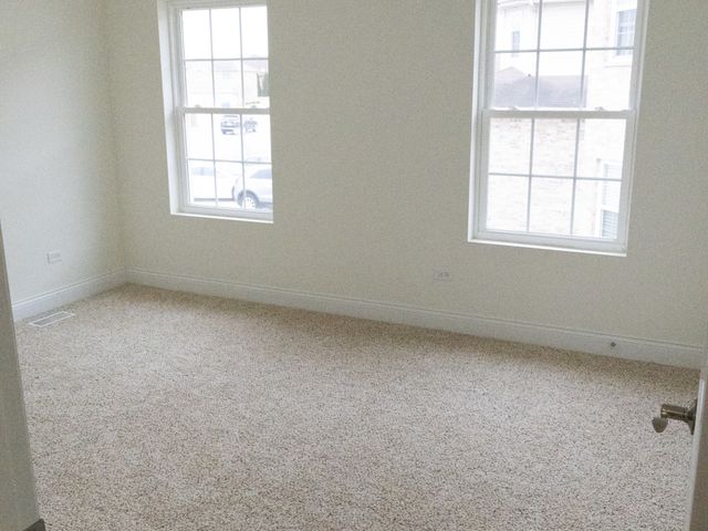 1429 Parliament Street, Crete, IL 60417