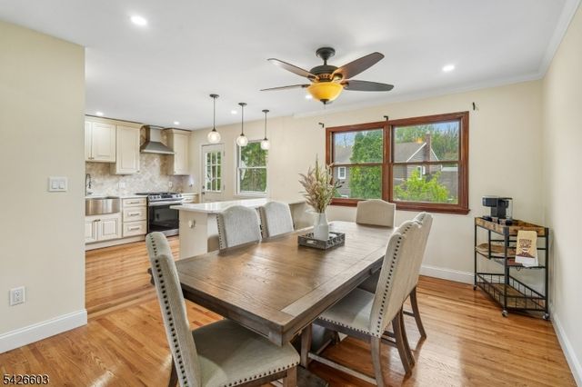 2 Marc Ct, Edison Twp., NJ 08820