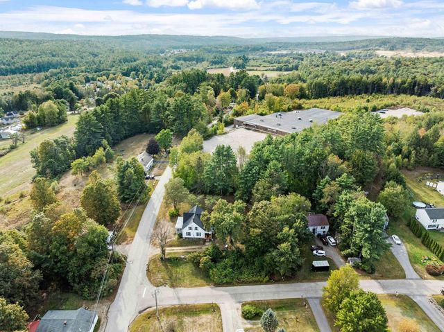 36 Dearborn Street, Belmont, NH 03220