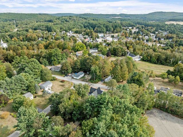 36 Dearborn Street, Belmont, NH 03220