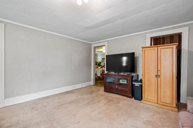 36 Dearborn Street, Belmont, NH 03220