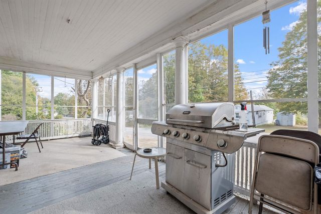 36 Dearborn Street, Belmont, NH 03220