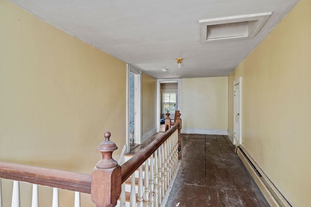 36 Dearborn Street, Belmont, NH 03220