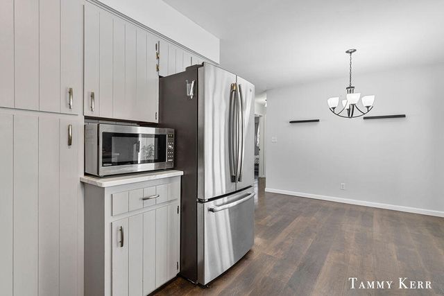 3665 Remembrance Road Nw, City Of Walker, MI 49534