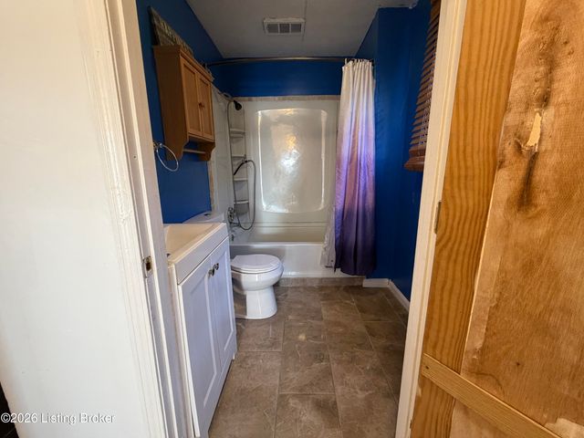 1774 Bolling Ave, Louisville, KY 40210