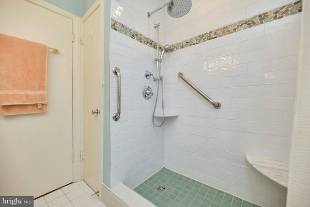 3032 CRANE DR, Falls Church, VA 22042