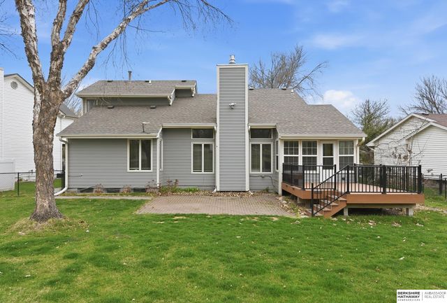 15217 Summerwood Drive, Omaha, NE 68137