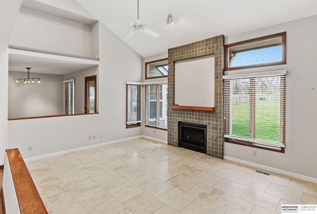 15217 Summerwood Drive, Omaha, NE 68137