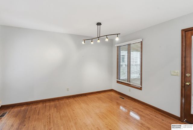 15217 Summerwood Drive, Omaha, NE 68137