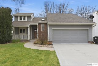15217 Summerwood Drive, Omaha, NE 68137