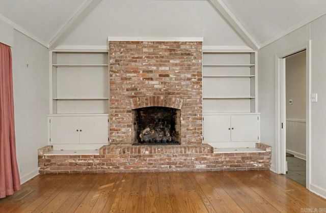 13 Jefferson Place, Pine Bluff, AR 71603