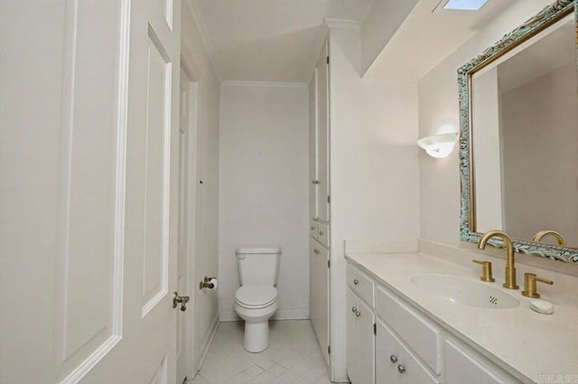 13 Jefferson Place, Pine Bluff, AR 71603