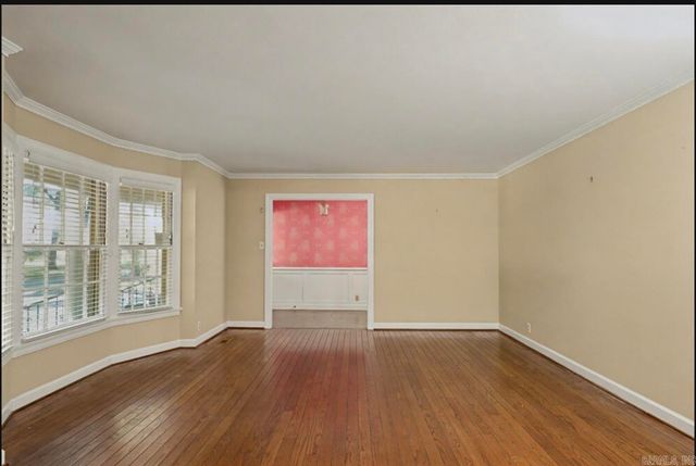 13 Jefferson Place, Pine Bluff, AR 71603